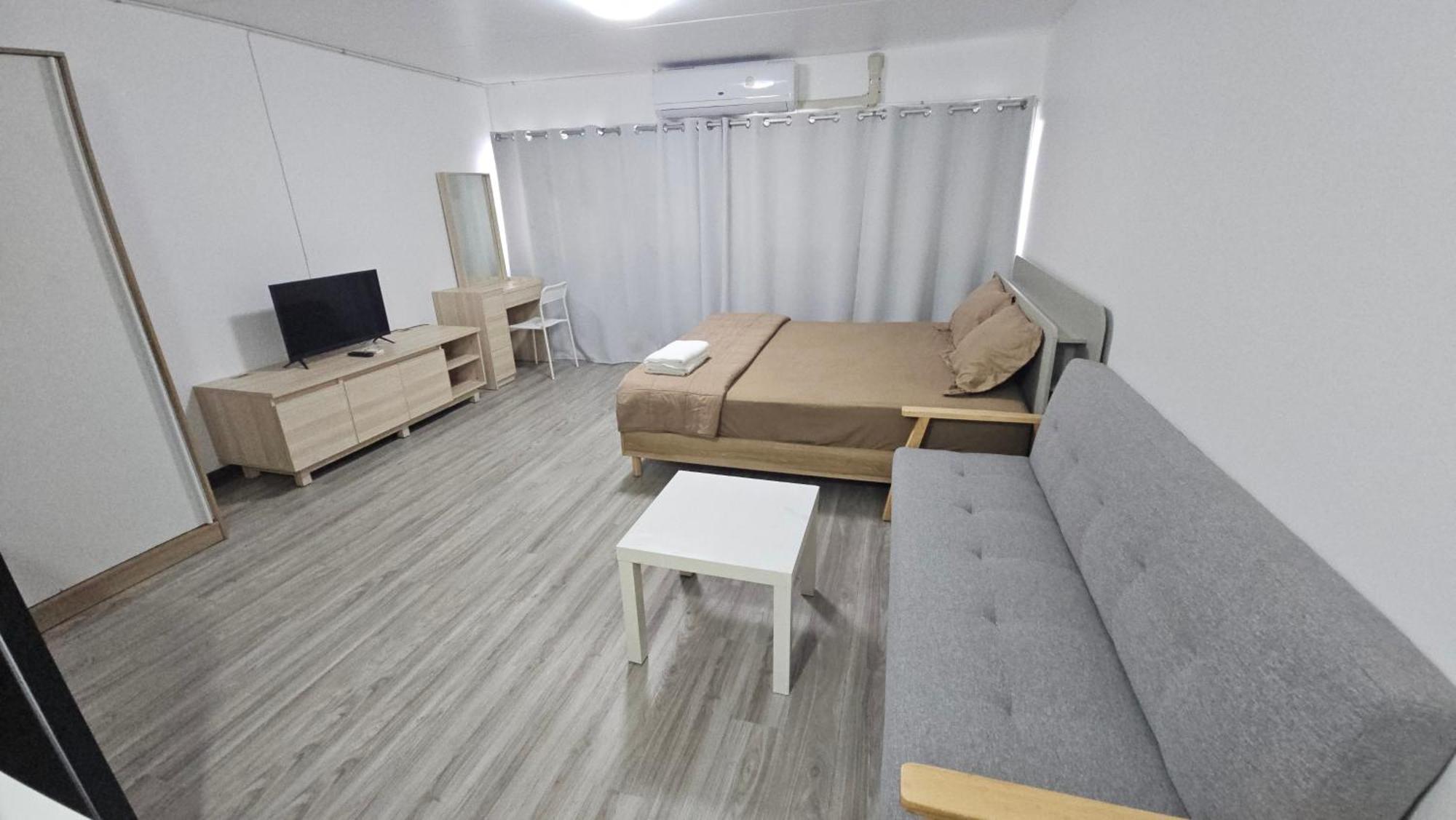New Room Nonthaburi Exterior photo