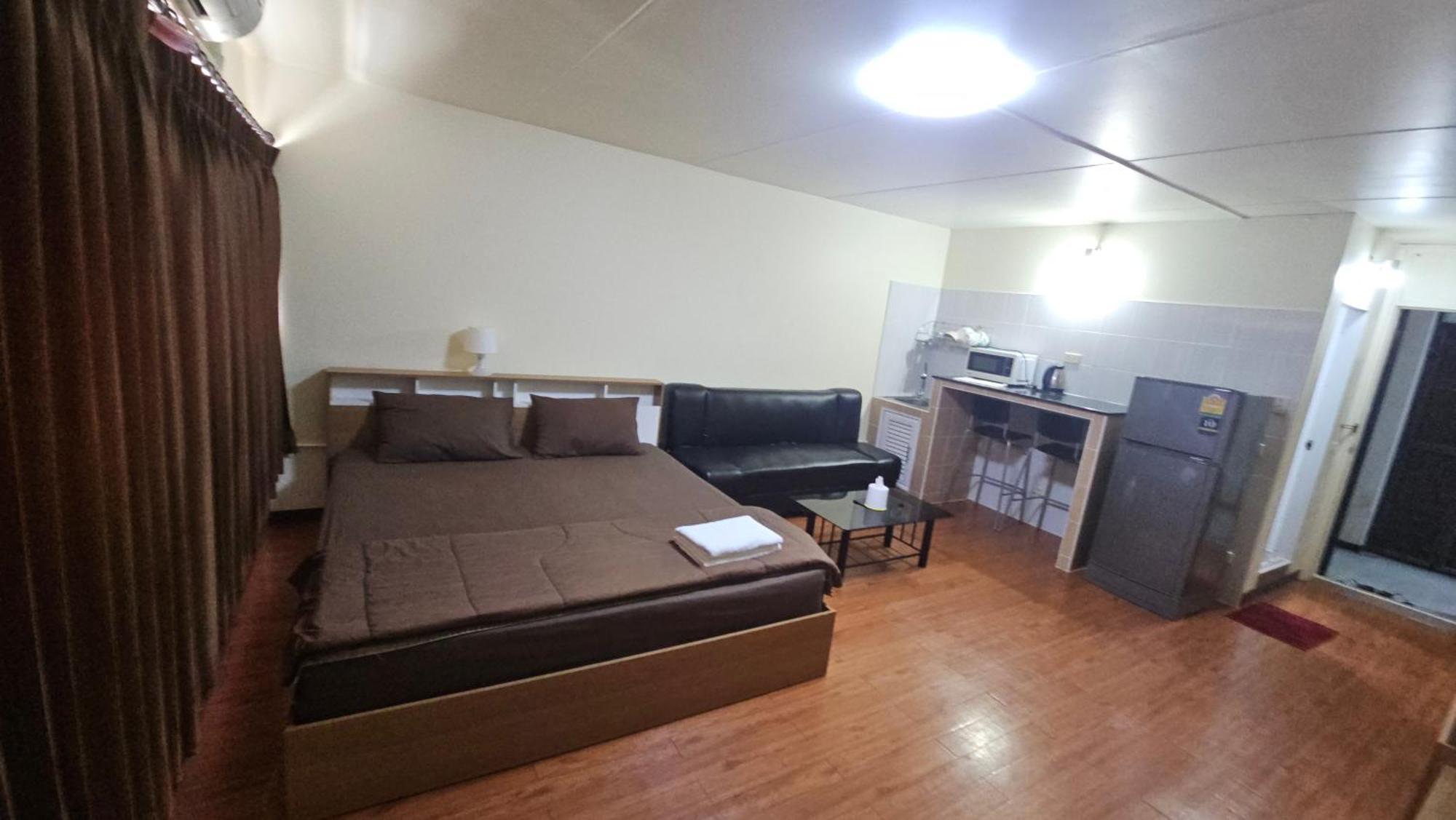 New Room Nonthaburi Exterior photo